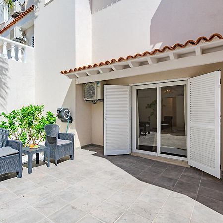 Villa Sabina - 6 Bedroom House Адехе Екстериор снимка