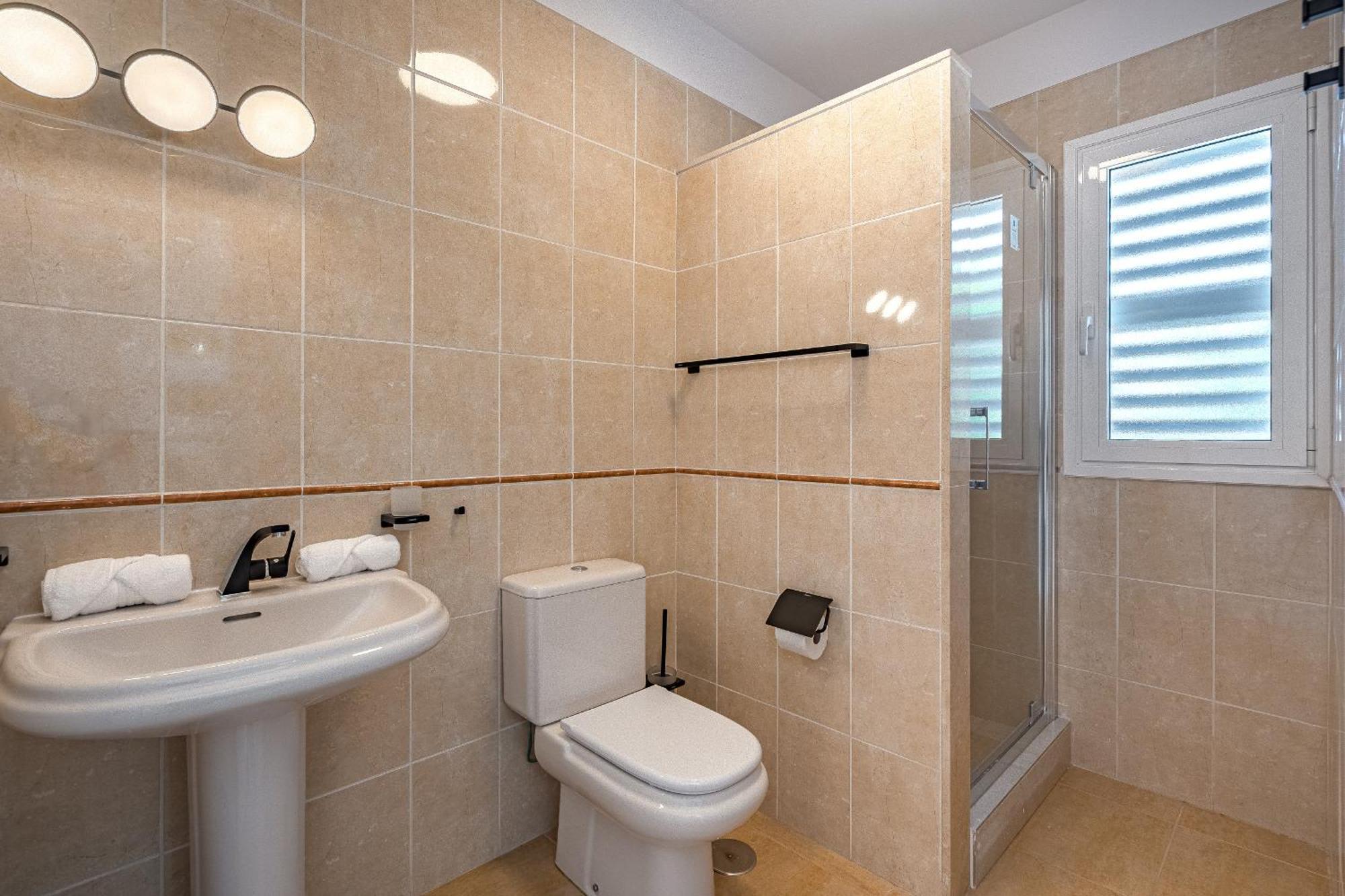 Villa Sabina - 6 Bedroom House Адехе Екстериор снимка