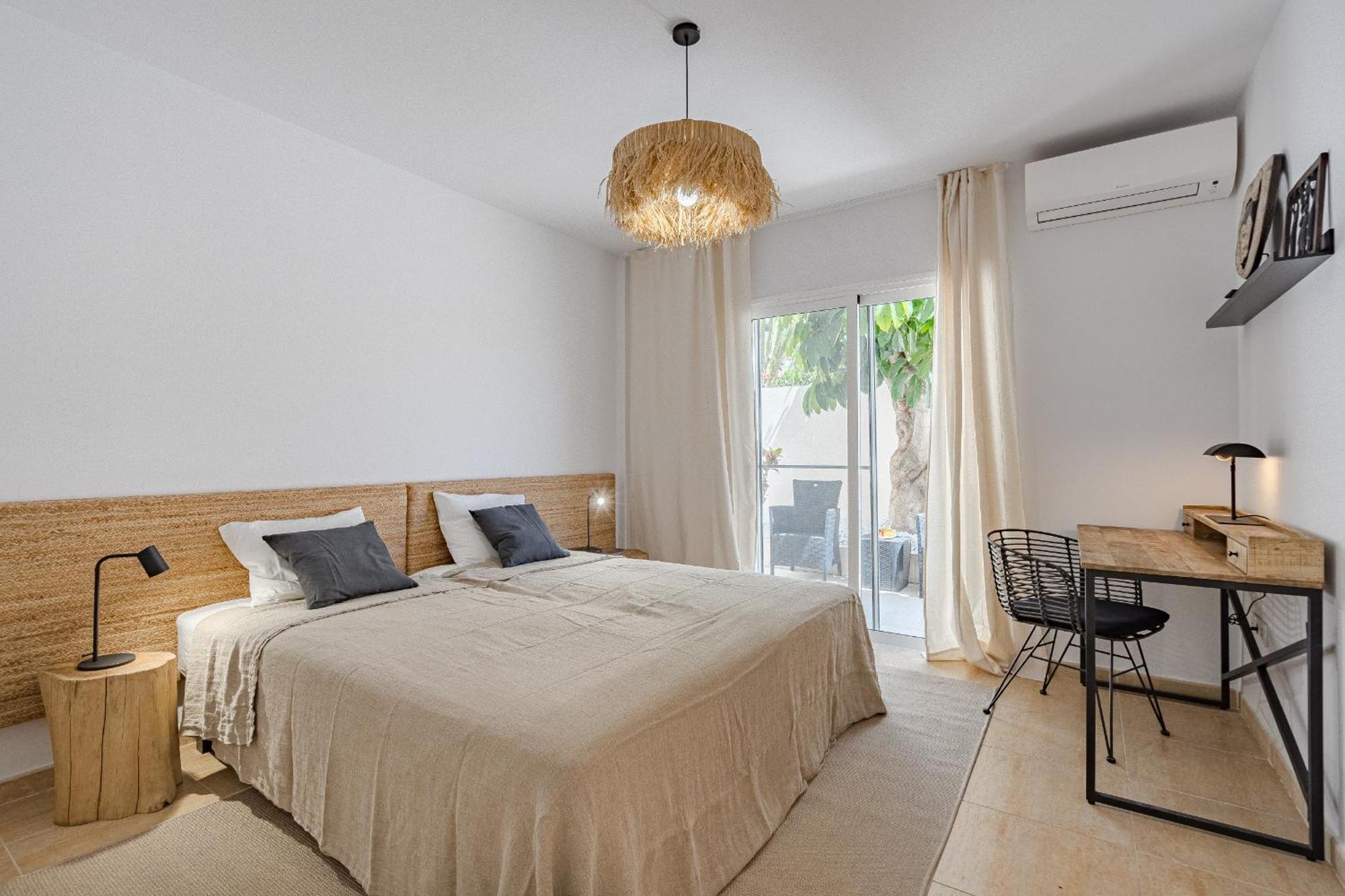 Villa Sabina - 6 Bedroom House Адехе Екстериор снимка